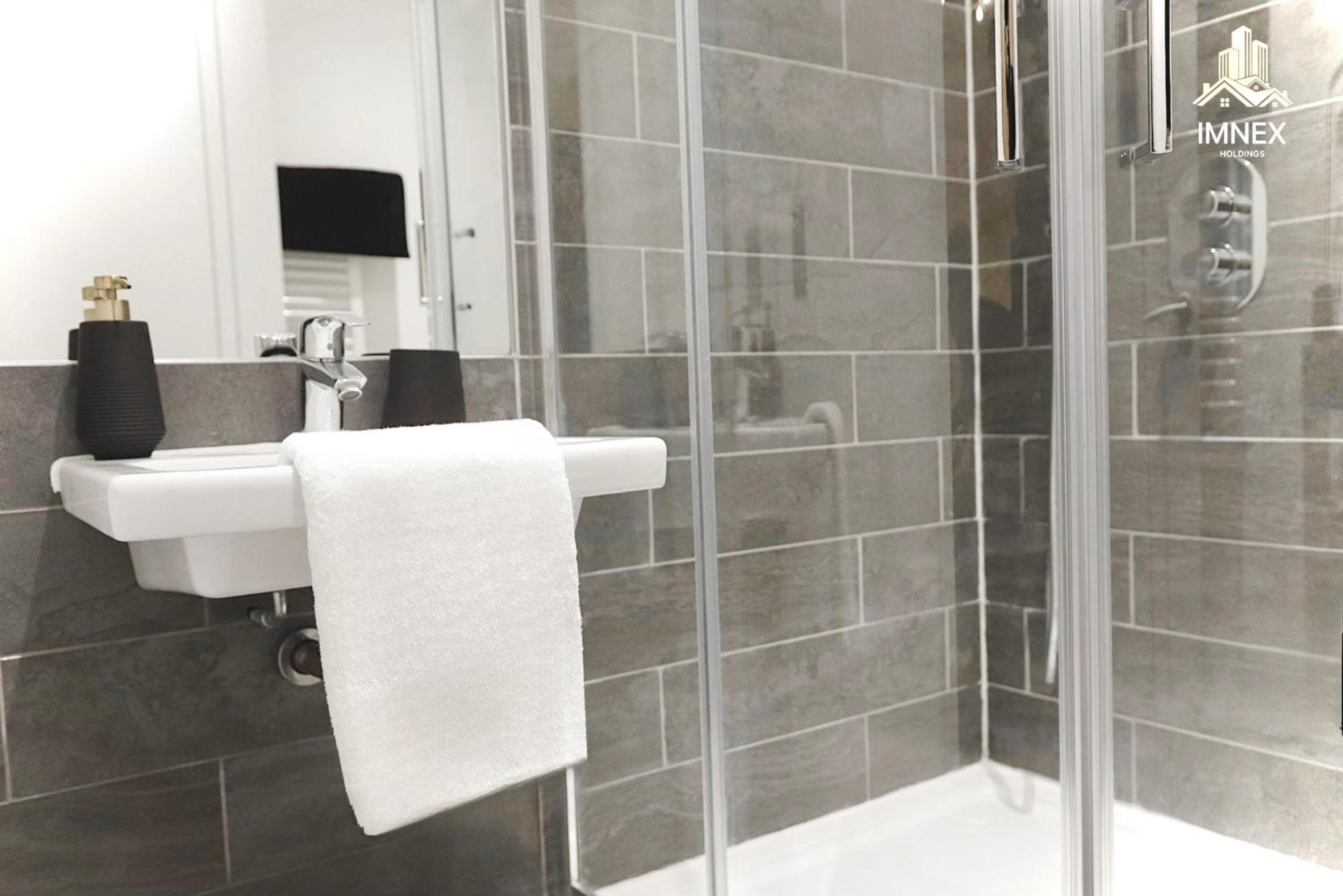 2Br Luxury Flat Belfast City Centre , Free Snacks & Free Netflix מראה חיצוני תמונה